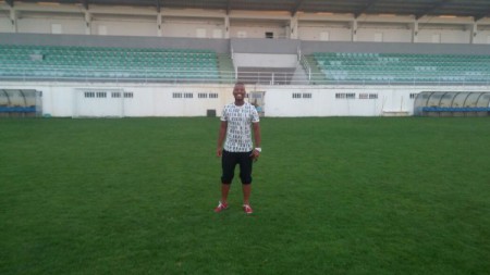 Léo é reforço do sub -19  GD Mealhada (Portugal)